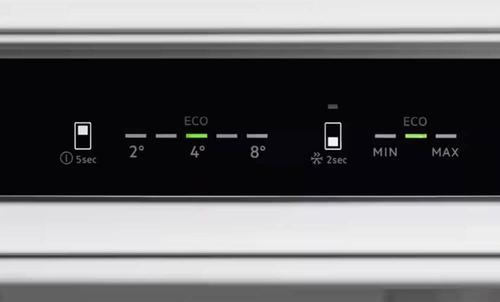 Встраиваемый холодильник Electrolux ENT6ME19S