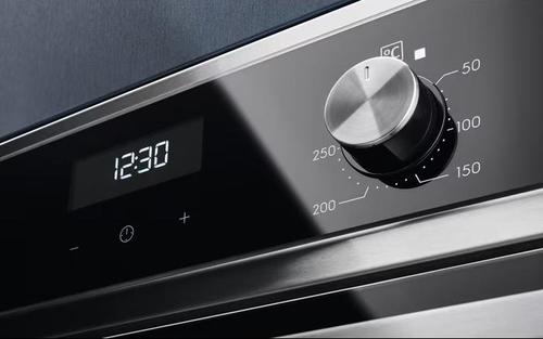 Встраиваемый духовой шкаф Electrolux EOD5H70BX