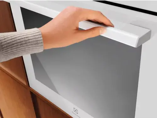 Встраиваемый духовой шкаф Electrolux LOE8H39V