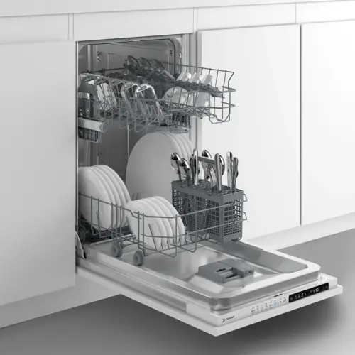 Встраиваемая посудомоечная машина Indesit DIS C220