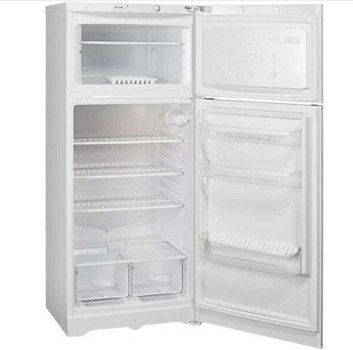 Холодильник Indesit TIA 140